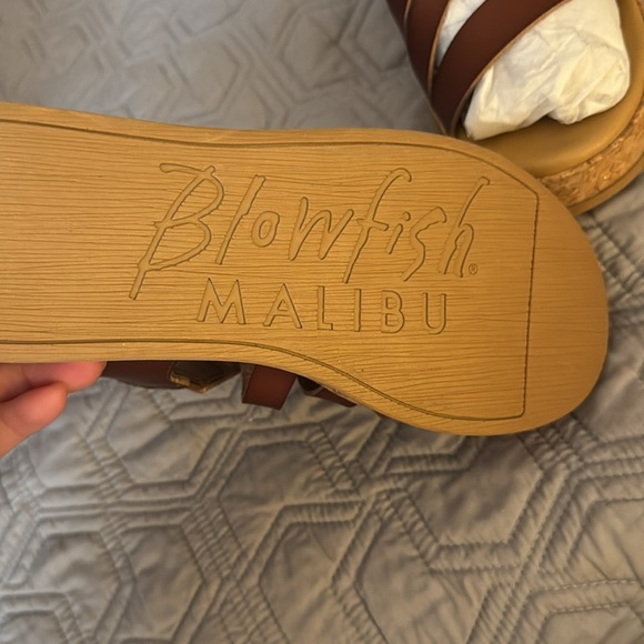 Blowfish Malibu Brown Strappy Platform Sandal Size 6.5 NIB Summer Vacation - Picture 4 of 5